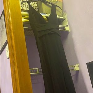 black prom dress